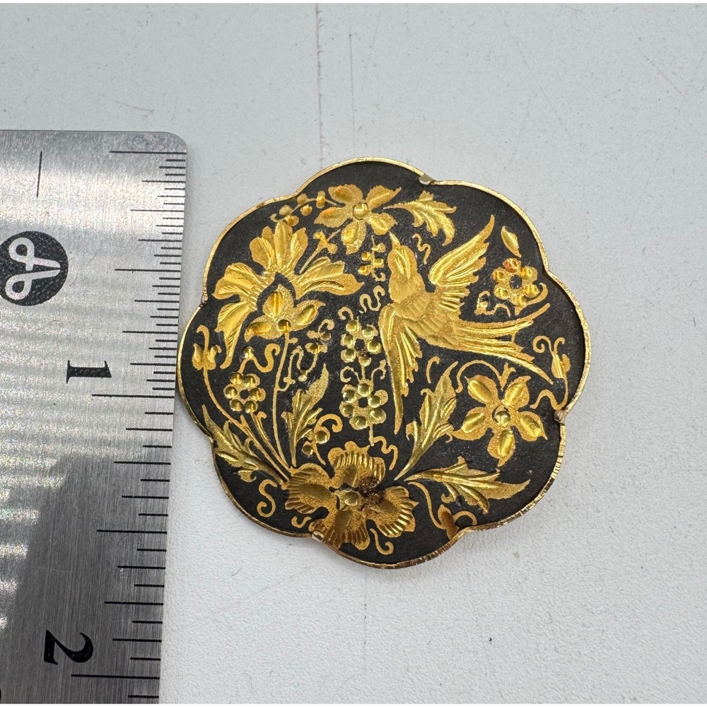Vintage Spanish Damascene Bird and Floral Brooch Gold Inlay Scalloped Round Pin - Picture 5 of 6
